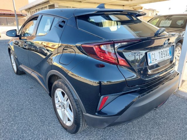 Toyota C-HR 1.8 Hybrid E-CVT Business Senza vincolo finanziam. - foto 3 di 4