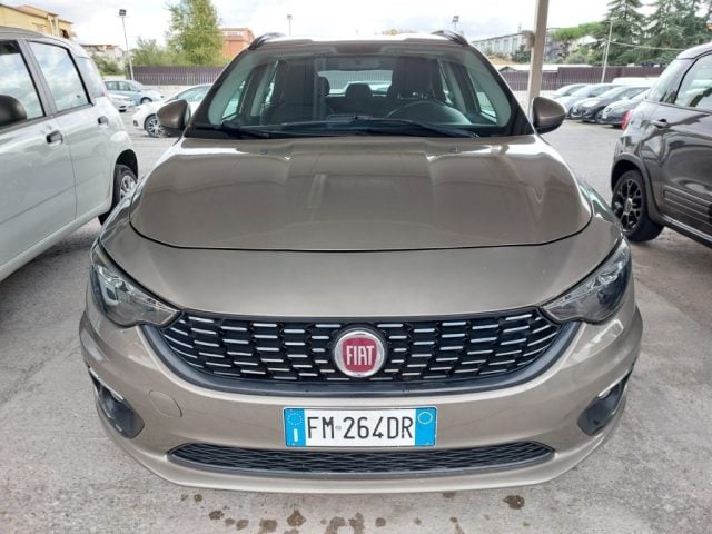 Fiat Tipo 1.3 Mjt S&S SW Lounge Euro 6 - foto 2 di 4