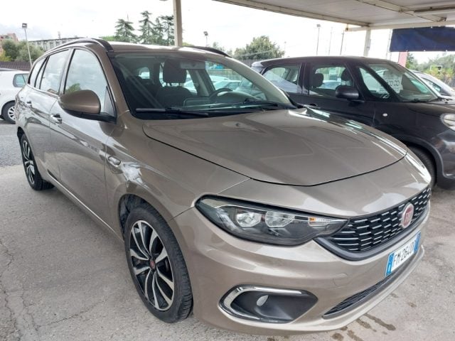 Fiat Tipo 1.3 Mjt S&S SW Lounge Euro 6, del 2017, 132.000 km, in vendita a Tivoli (RM)