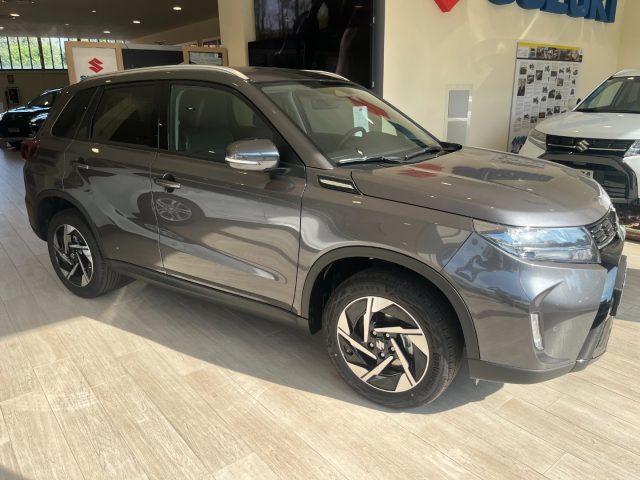 Suzuki Vitara 1.4 Hybrid TOP - foto 2 di 4