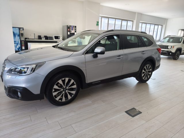 Subaru OUTBACK 2.0d Lineartronic Style - foto 2 di 4