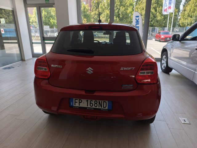 Suzuki Swift 1.2 Hybrid 4WD AllGrip Top - foto 3 di 4