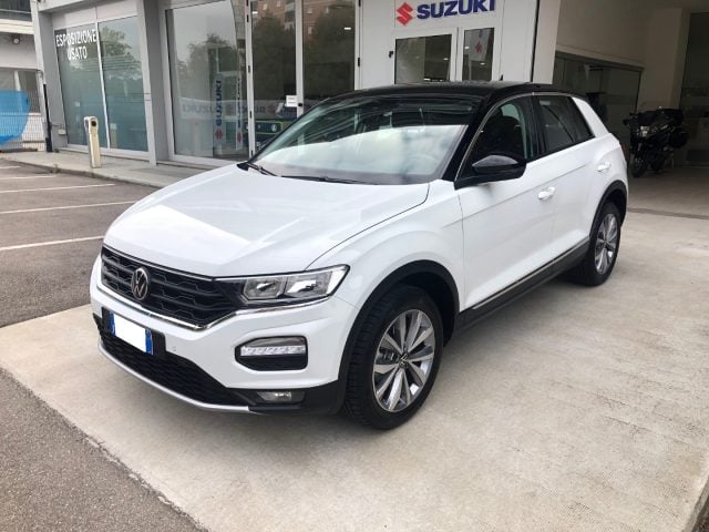 Volkswagen T-Roc 1.5 TSI ACT Style BlueMotion Technology, del 2021, 13.902 km, in vendita a Torino (TO)