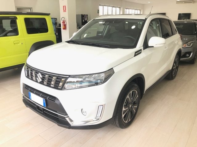 Suzuki Vitara 1.5 140V Hybrid A/T 4WD AllGrip Starview, del 2022, 22.420 km, in vendita a Torino (TO)