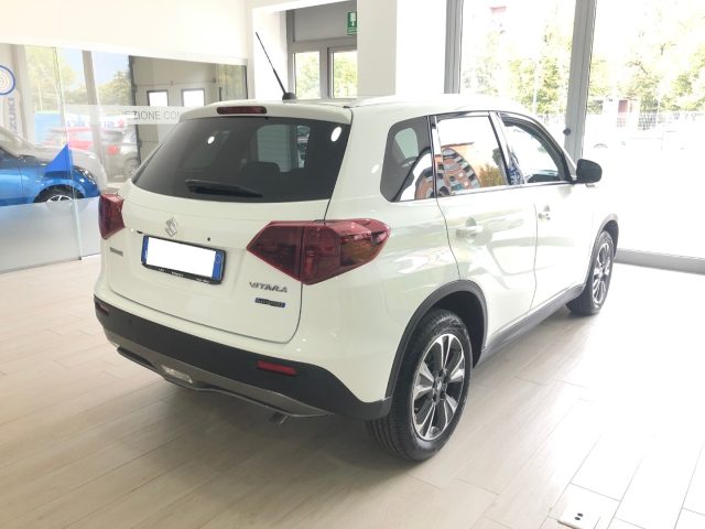 Suzuki Vitara 1.5 140V Hybrid A/T 4WD AllGrip Starview - foto 4 di 4