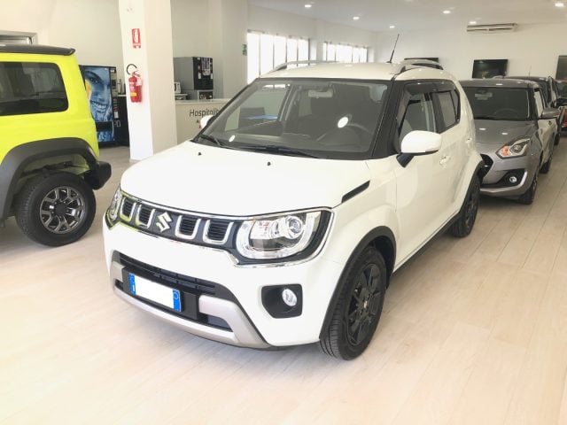 Suzuki Ignis 1.2 Hybrid 4WD All Grip Top, del 2022, 75.333 km, in vendita a Torino (TO)