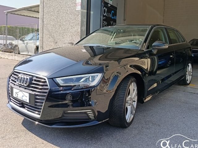 Audi A3 SPB 40 e-tron S tronic Admired, del 2020, 33.024 km, in vendita a Curno (BG)