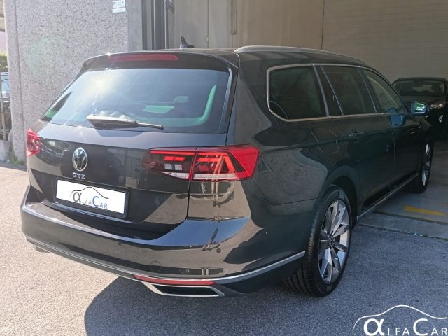 Volkswagen Passat Variant 1.4 GTE DSG Plug-In-Hybrid - foto 2 di 4