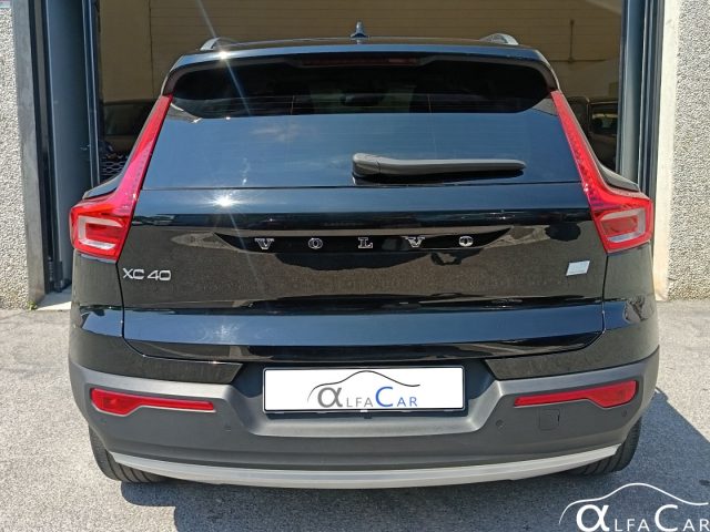 Volvo XC40 T5 Recharge Plug-in Hybrid Inscription Expression - foto 4 di 4