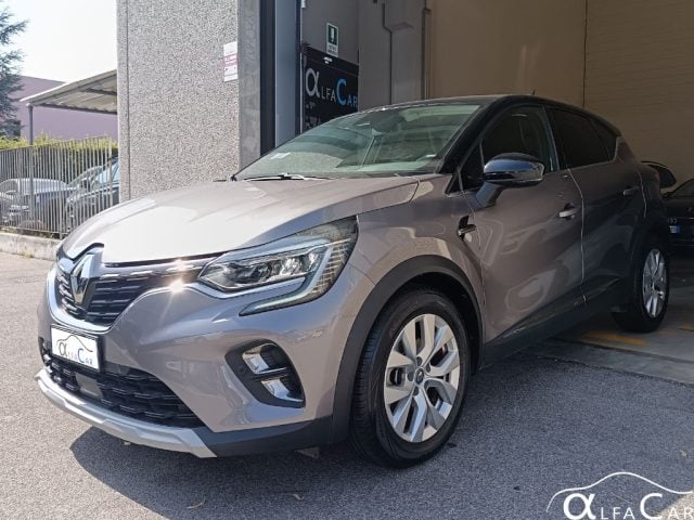 Renault Captur Plug-in Hybrid E-Tech 160 CV Intens usato a CURNO