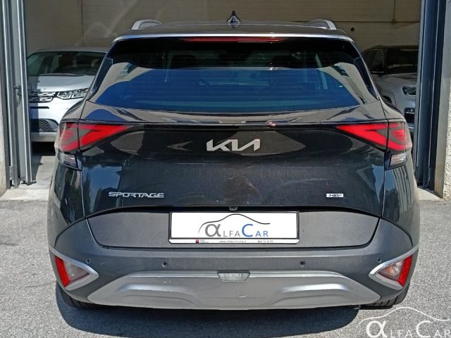 Kia Sportage 1.6 TGDi HEV AT Style - foto 4 di 4