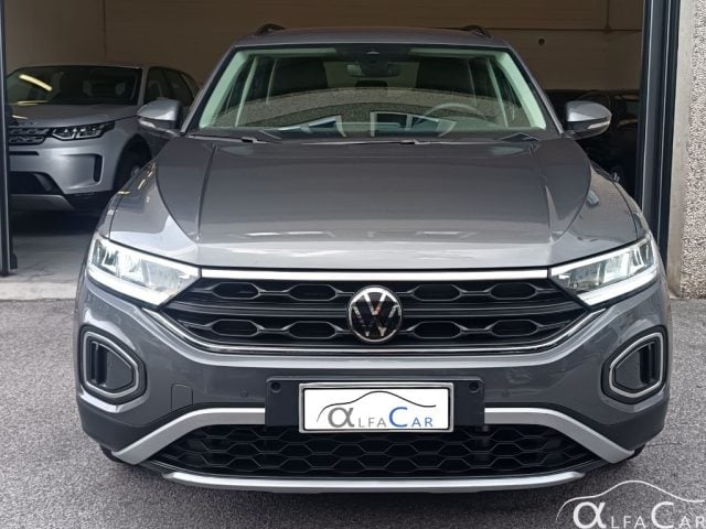 Volkswagen T-Roc 1.5 TSI ACT Life DSG - foto 3 di 4
