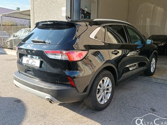 Ford Kuga 1.5 EcoBoost 150 CV 2WD Titanium - foto 2 di 4