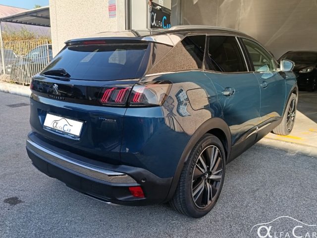 Peugeot 3008 Hybrid4 300 e-EAT8 GT Pack - foto 2 di 4