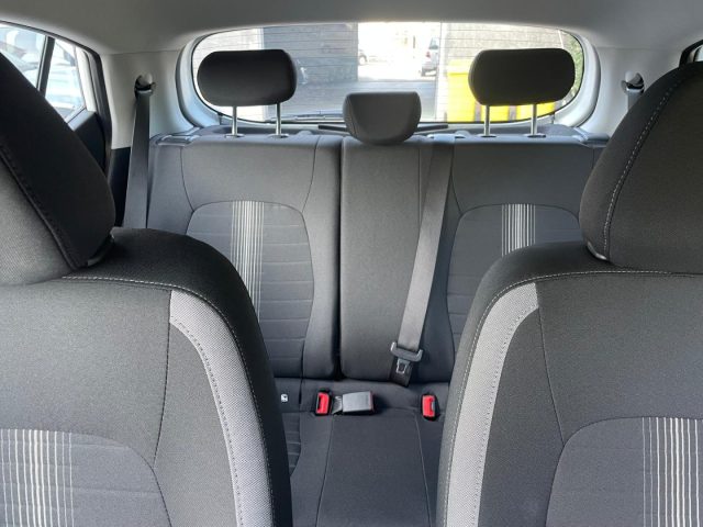 Hyundai i10 1.0 MPI AT Connectline cambio automatico nuovo a SOMMA VESUVIANA