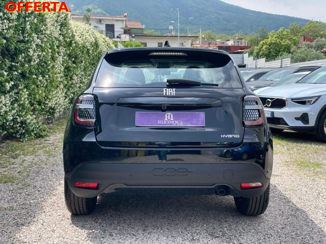Fiat 600 Hybrid 110 CV DCT MHEV PACK COMFORT - foto 3 di 4