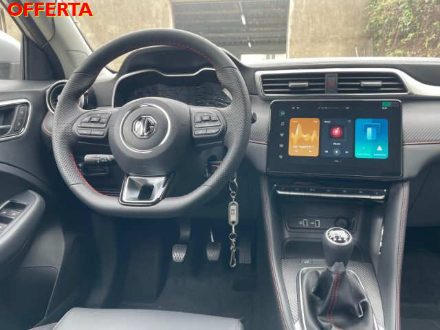 MG ZS 1.5 VTi-tech Luxury, del 2025, 12 km, in vendita a Somma Vesuviana (NA)