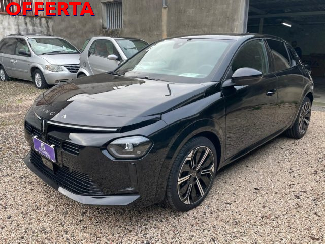 Lancia Ypsilon Hybrid e-DCT LX - foto 2 di 4