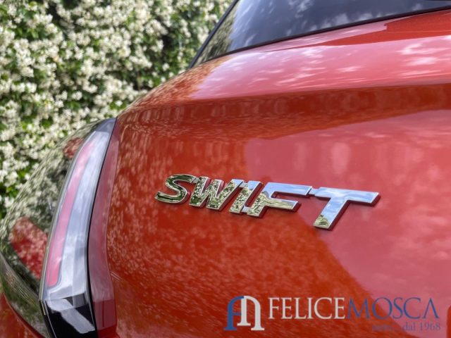 Suzuki Swift 1.2 Hybrid Top - foto 2 di 4