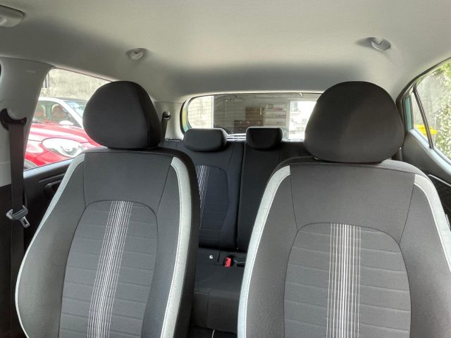 Hyundai i10 1.0 GPL Connectline km 0 a SOMMA VESUVIANA