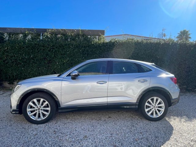Audi Q3 SPB 35 TDI quattro S tronic - foto 3 di 4