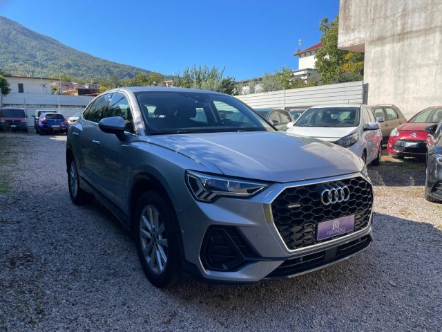 Audi Q3 SPB 35 TDI quattro S tronic - foto 2 di 4