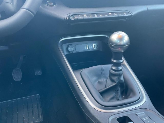 Jeep Avenger 1.2 Turbo 100 CV Altitude, del 2025, 10 km, in vendita a Somma Vesuviana (NA)