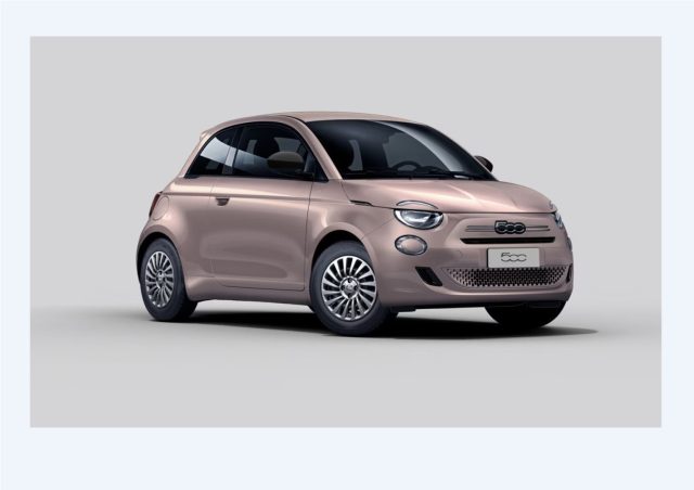 Fiat 500 Berlina Hybrid Pop - foto 4 di 4