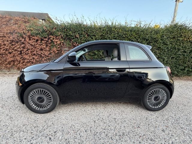 Fiat 500 Berlina Hybrid Icon e pack comfort - foto 4 di 4