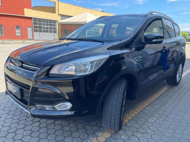Ford Kuga 2.0 TDCI 150 CV S&S 4WD Titanium - foto 3 di 4