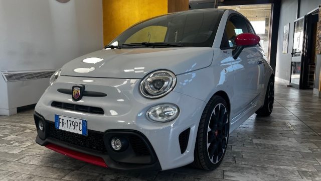 Abarth 500 1.4 Turbo T-Jet Custom usato a BORGO SAN DALMAZZO