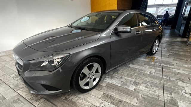 Mercedes-Benz CLA 180 d S.W. Automatic Executive - foto 3 di 4
