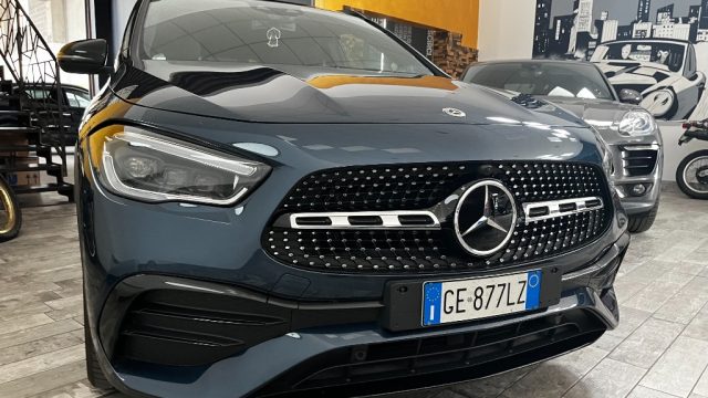 Mercedes-Benz GLA 250 Automatic Premium 4 matic - foto 2 di 4