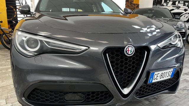 Alfa Romeo Stelvio 2.2 Turbodiesel 190 CV AT8 Q4 Business- PREZZO VER - foto 2 di 4