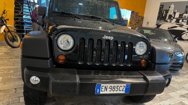 Jeep Wrangler 2.8 CRD DPF Sahara - foto 2 di 4