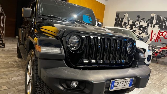 Jeep Wrangler Unlimited 2.2 Mjt II Sahara pack 1941 - foto 2 di 4