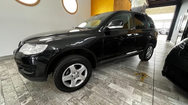 Volkswagen Touareg 2.5 R5 TDI DPF tip. Km72260-uniprop.-tagliandi - foto 3 di 4