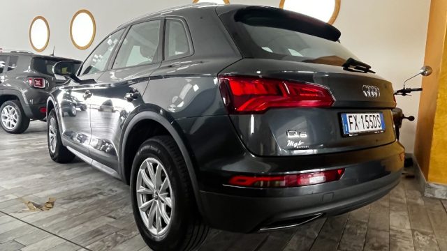 Audi Q5 35 TDI quattro S tronic Business Sport - foto 4 di 4