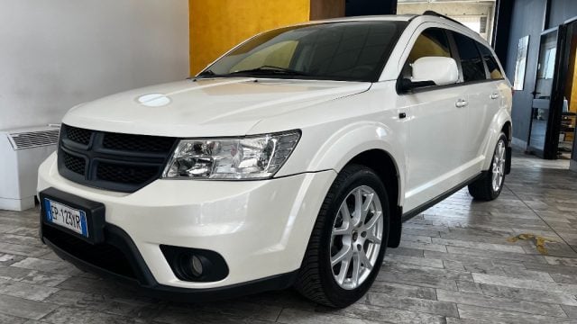 Fiat Freemont 2.0 Multijet 140 CV Lounge- UNICOPROP., del 2013, 145.000 km, in vendita a Borgo San Dalmazzo (CN)