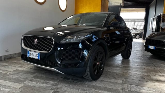 Jaguar E-Pace 2.0D 150 CV AWD aut. R-Dynamic, del 2019, 78.000 km, in vendita a Borgo San Dalmazzo (CN)
