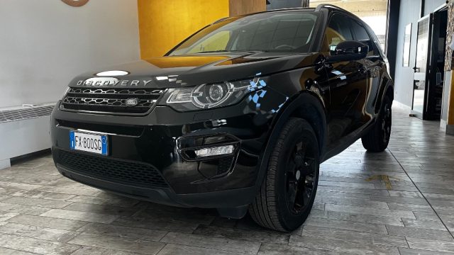 Land Rover Discovery Sport 2.0 eD4 150 CV 2WD, del 2019, 77.000 km, in vendita a Borgo San Dalmazzo (CN)