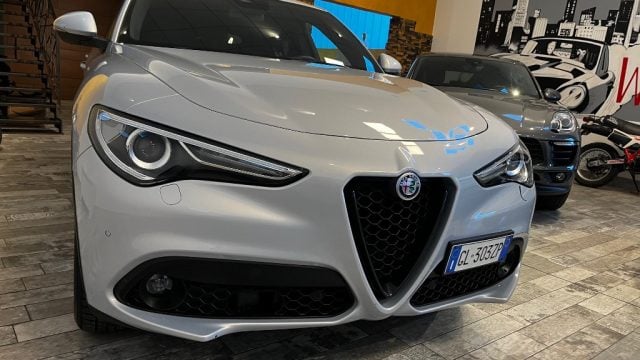 Alfa Romeo Stelvio 2.2 Turbodiesel 190 CV AT8 Q4 Super - PREZZO VERO - foto 2 di 4