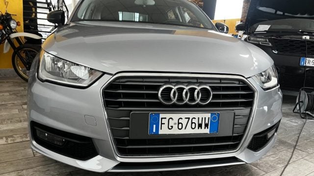 Audi A1 1.0 TFSI ultra S tronic Design- unicoproprietario - foto 2 di 4