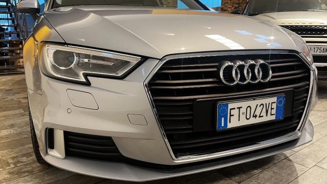 Audi A3 SPB 30 TDI S tronic Sport - foto 2 di 4