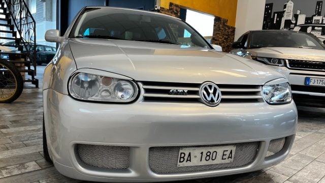Volkswagen Golf 1.8 turbo 20V cat 5p. GTI - foto 2 di 4