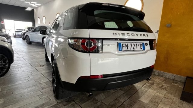 Land Rover Discovery Sport 2.0 TD4 150 CV Pure- 7 POSTI - foto 4 di 4