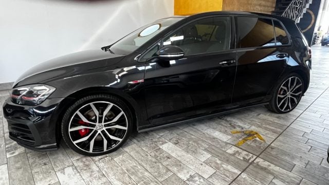 Volkswagen Golf GTI Performance 2.0 245 CV TSI DSG 5p. BMT - foto 3 di 4