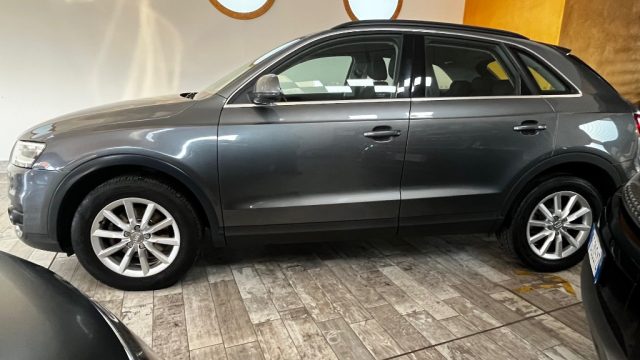 Audi Q3 2.0 TDI - foto 3 di 4