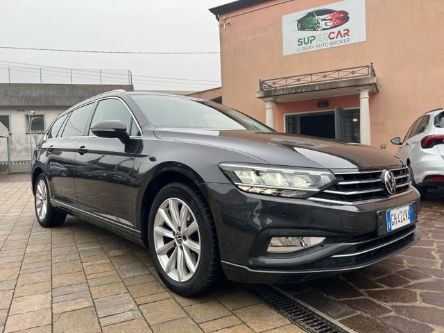 Volkswagen Passat Variant 2.0 TDI SCR EVO DSG Business usato a MONSELICE