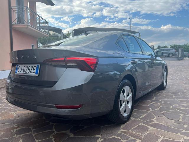 Skoda Octavia 2.0 TDI EVO SCR Executive - BERLINA - - foto 3 di 4